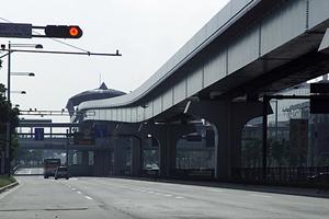 ディーラーにも負けない車検品質